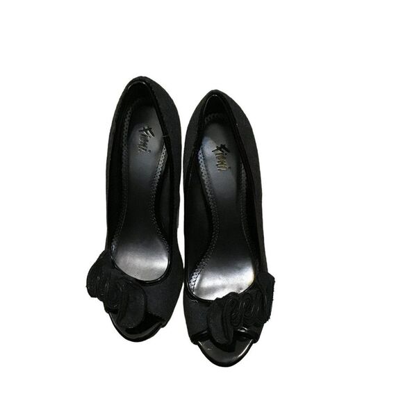 Fiona Black Peep Toe Wool Pumps Women’s Size 9 - Picture 1 of 10